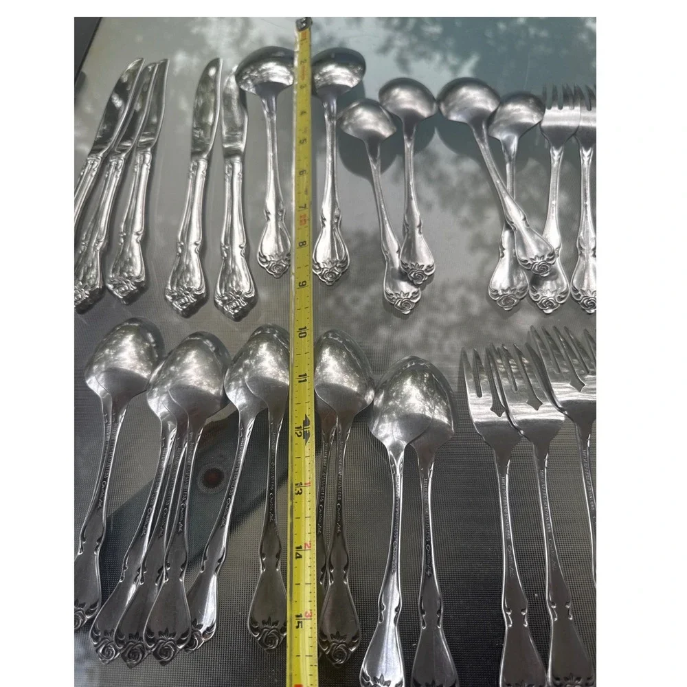 Oneida 1881 Rogers Flatware Set 33pc Baroque Rose Stainless Silverware Floral EX